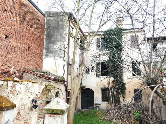 Casa in vendita a Fiera-Catena, San Giorgio Di Mantova
