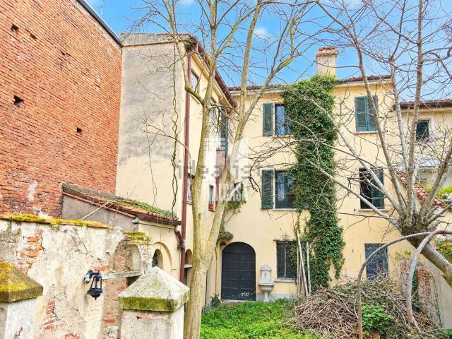 Casa in vendita a Cittadella, Mantova