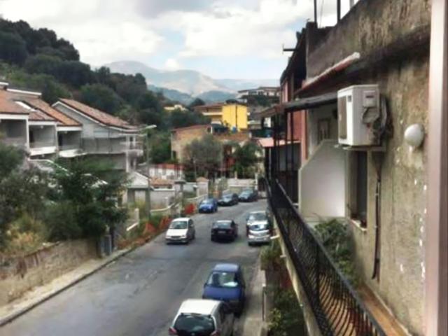 Casa in vendita a Reggio di Calabria, Reggio Calabria