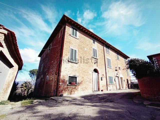 Casa in vendita a Foiano Della Chiana, Toscana