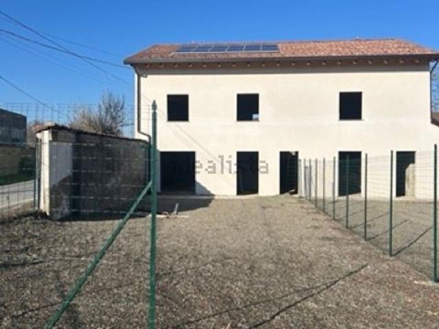 Casa in vendita a Piemonte, Alessandria