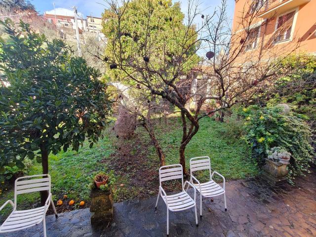 Casa in vendita a Vezzano Inferiore, Vezzano Ligure