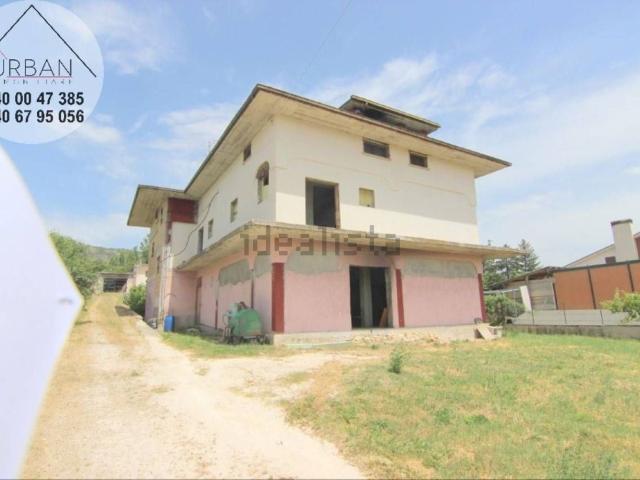 Casa in vendita a Tornimparte, Abruzzo