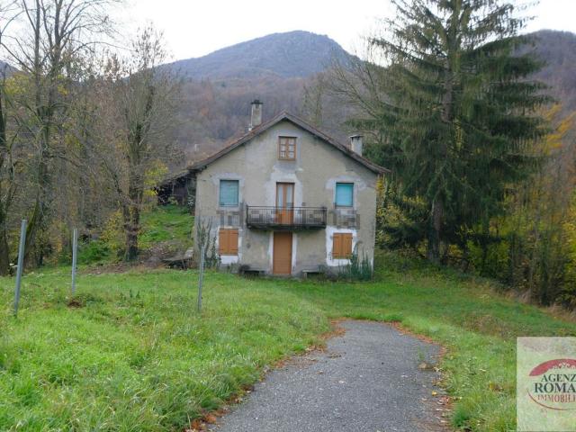 Casa in vendita a Urbe, Liguria