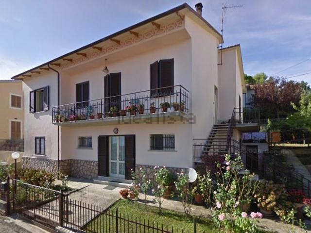 Casa in vendita a Castel Ritaldi, Umbria