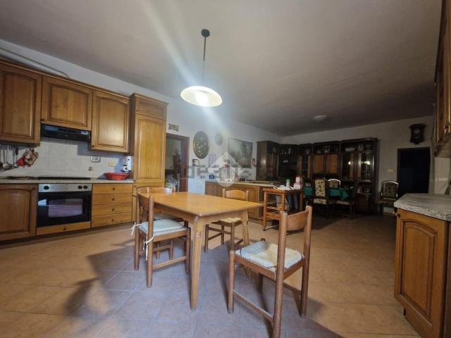 Casa in vendita a San Donato-San Vitale, Bologna