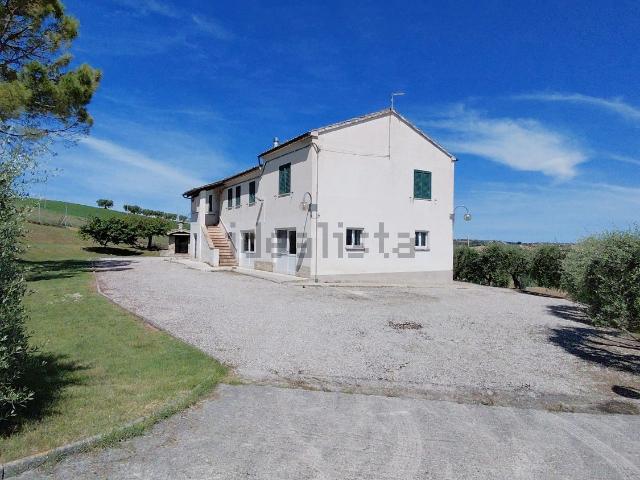Casa in vendita a Marche, Macerata