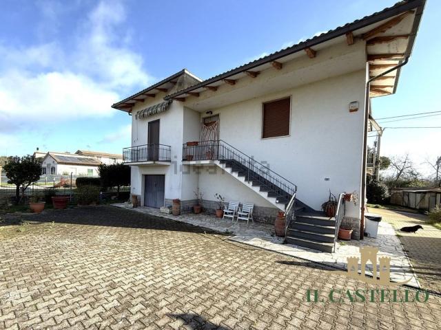 Casa in vendita a Poggetto, Gioiella