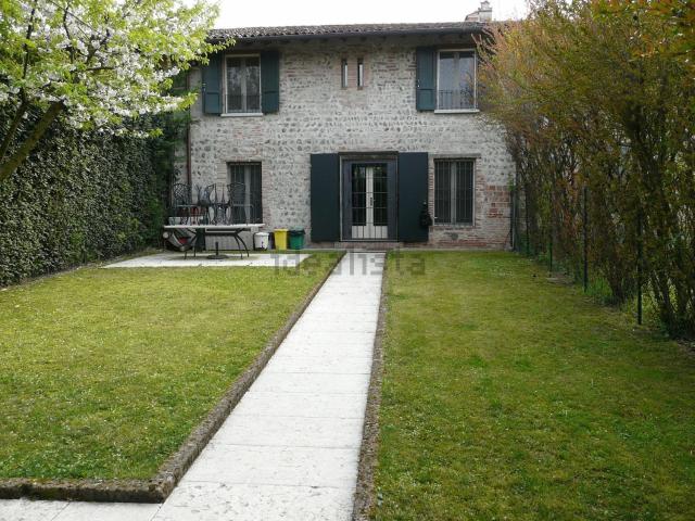 Casa in vendita a Zona Ovest, Brescia