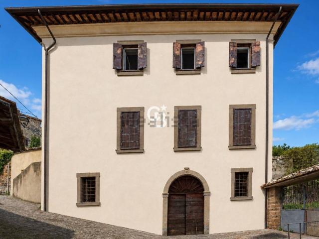 Casa in vendita a Carbognano, Lazio