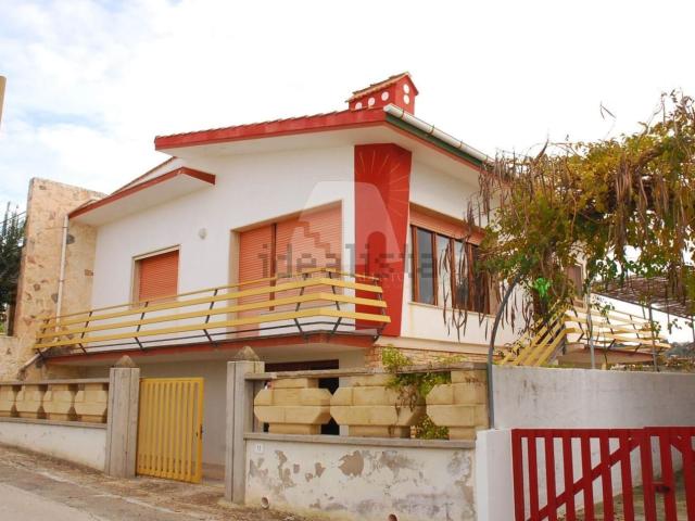 Casa in vendita a Posto Vecchio, Puglia