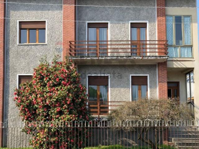 Casa in vendita a Carpignano Sesia, Novara