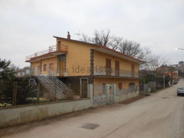 Casa in vendita a Teano, Campania