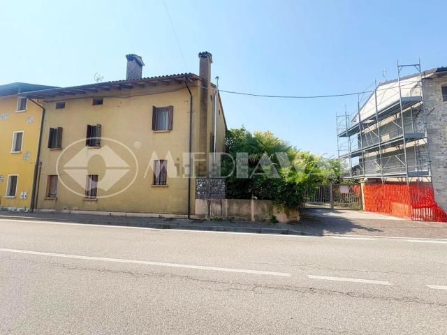Casa in vendita a Roveredo In Piano, Friuli-Venezia Giulia