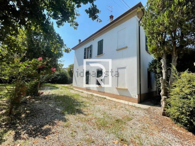 Casa in vendita a Russi, Reggio Emilia