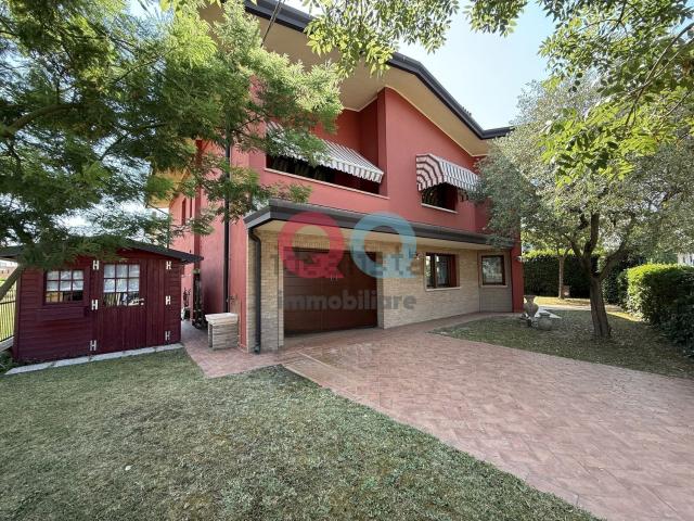 Casa in vendita a Latisanotta, Latisana