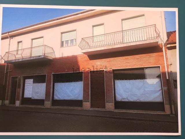 Casa in vendita a Piemonte, Vercelli