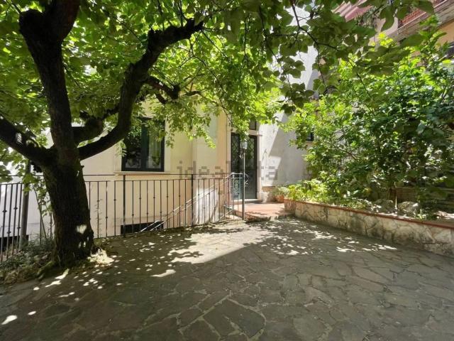Casa in vendita a Giardino, Frosinone