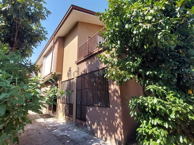 Casa in vendita a Cascina Aguzzafame, Vigevano