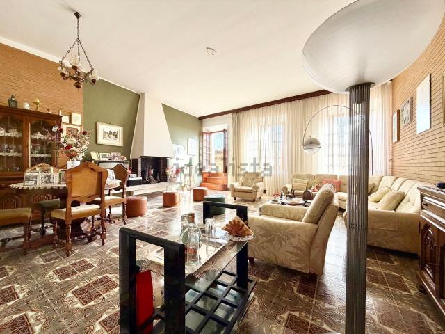 Casa in vendita a Castelnuovo, Marche