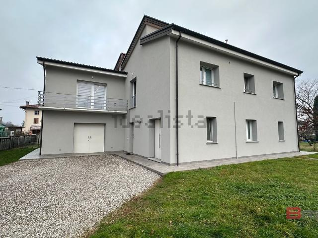 Casa in vendita a Pozzuolo Del Friuli, Friuli-Venezia Giulia