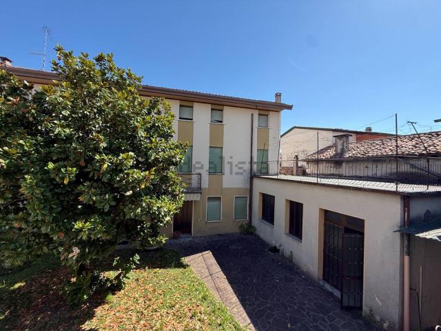 Casa in vendita a Godega Sant'urbano, Veneto