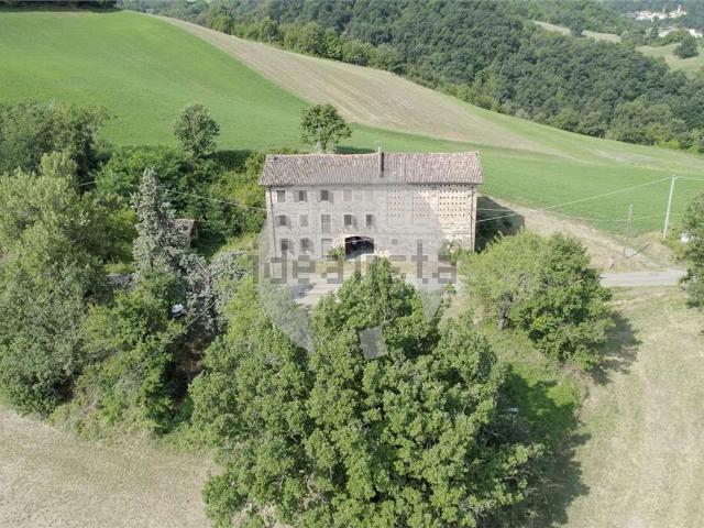 Casa in vendita a Tresinaro - Secchia, Re