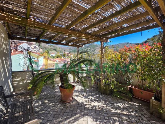 Casa in vendita a Orco Feglino, Liguria