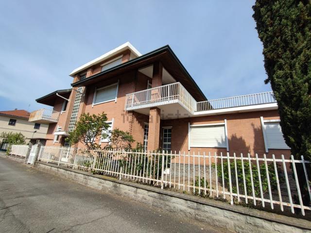 Casa in vendita a Piemonte, Torino