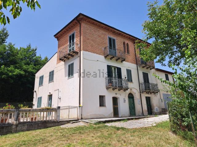 Casa in vendita a Cantalupo Del Sannio, Molise