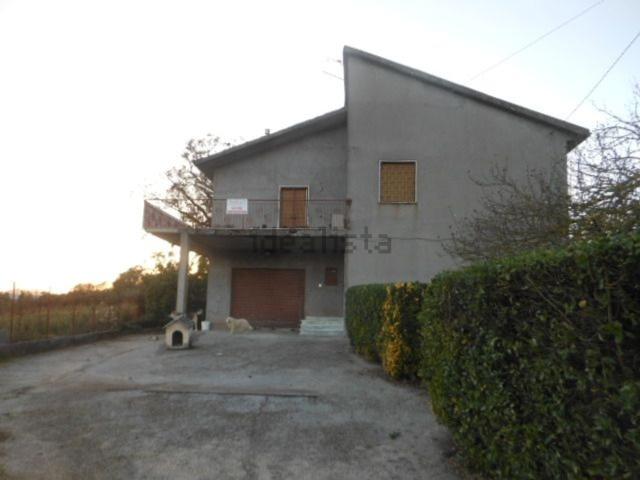 Casa in vendita a Caianello, Campania
