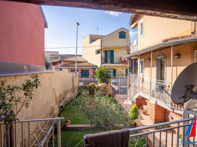 Casa in vendita a Gravina di Catania, Catania