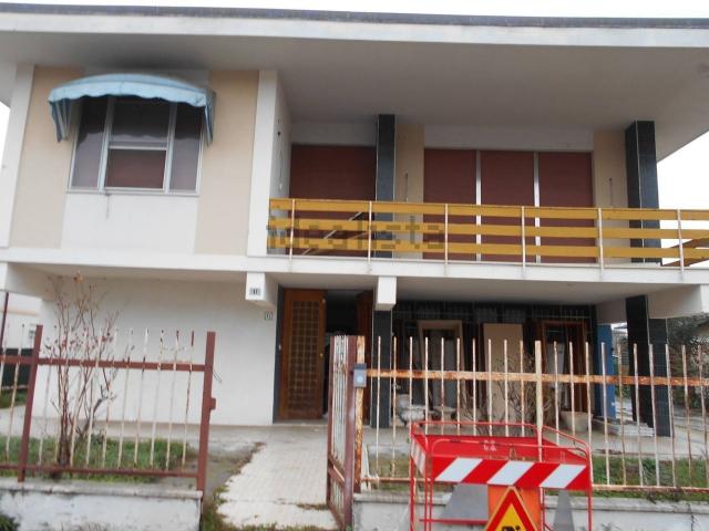 Casa in vendita a Portomaggiore, Reggio Emilia