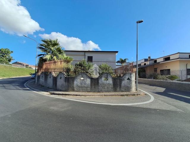 Casa in vendita a Casapesenna, Campania