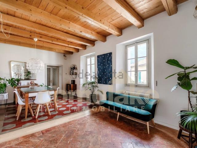 Casa in vendita a Torno, Como