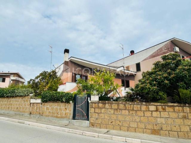 Casa in vendita a Termoli, Molise