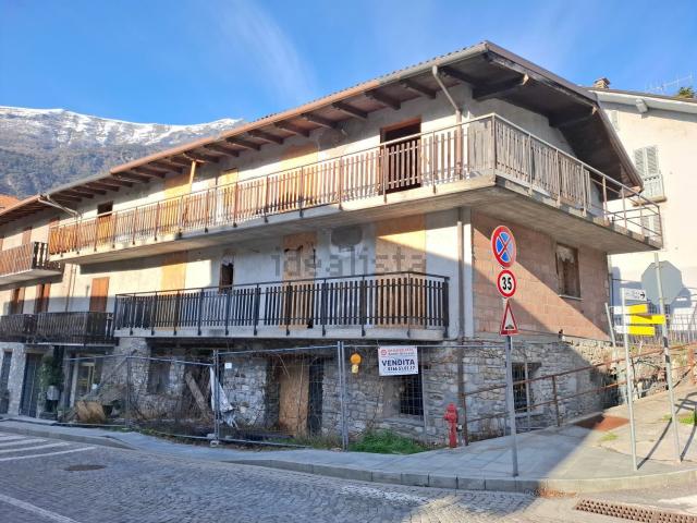 Casa in vendita a Saint Vincent, Aosta