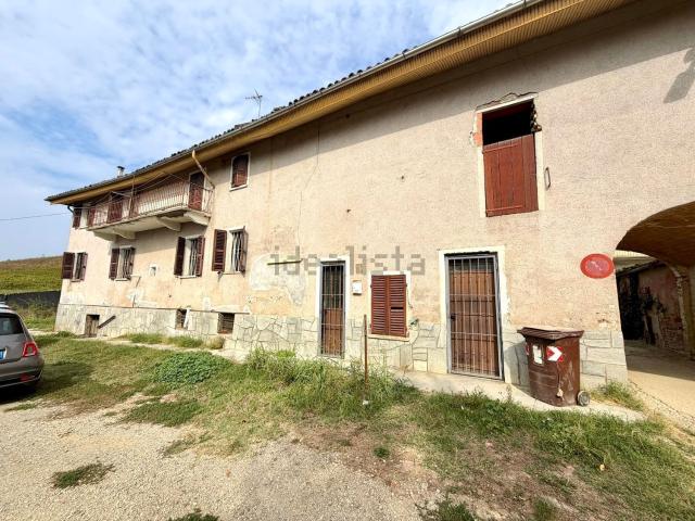 Casa in vendita a Isola d'Asti, Asti