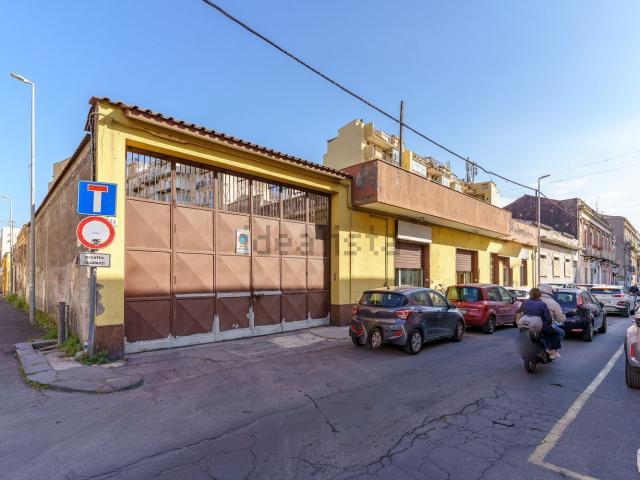 Casa in vendita a Picanello-Ognina-Barriera-Canalicchio, Catania
