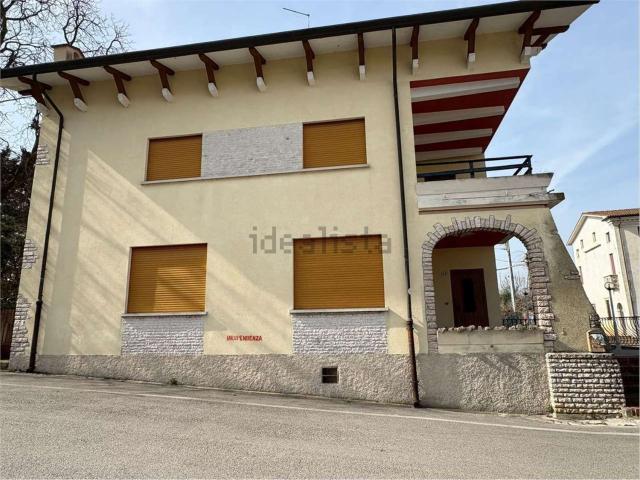 Casa in vendita a Sarcedo, Veneto