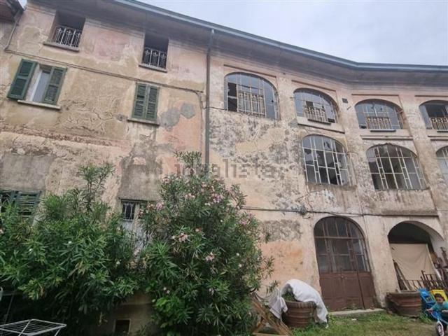 Casa in vendita a Comunità Montana del Piambello, Marchirolo