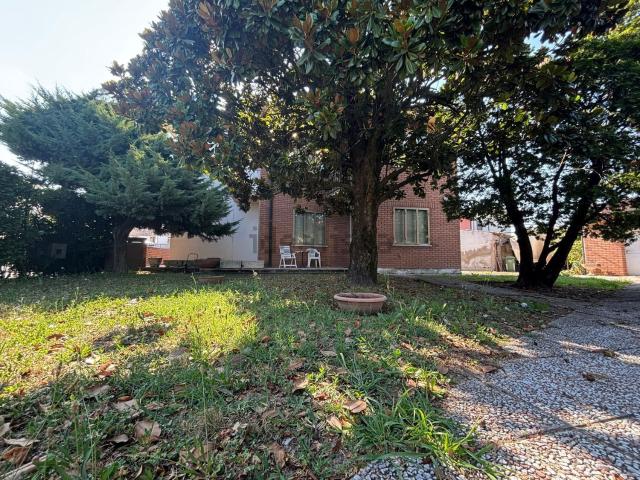 Casa in vendita a Capitello, Zevio