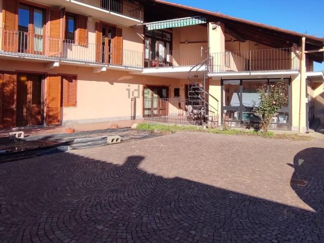 Casa in vendita a Piemonte, Novara