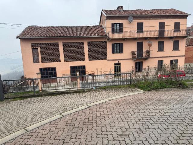 Casa in vendita a Piemonte, Asti