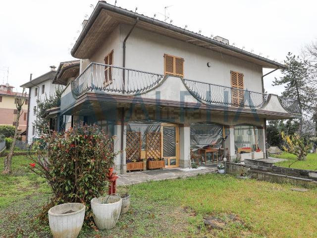 Casa in vendita a Unione dei comuni Valle del Savio, Cesenà
