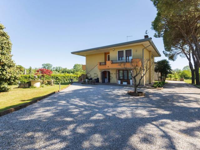 Casa in vendita a Roncade, Veneto
