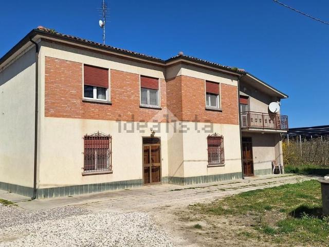 Casa in vendita a Unione dei comuni della Bassa Romagna, Bagnacavallo