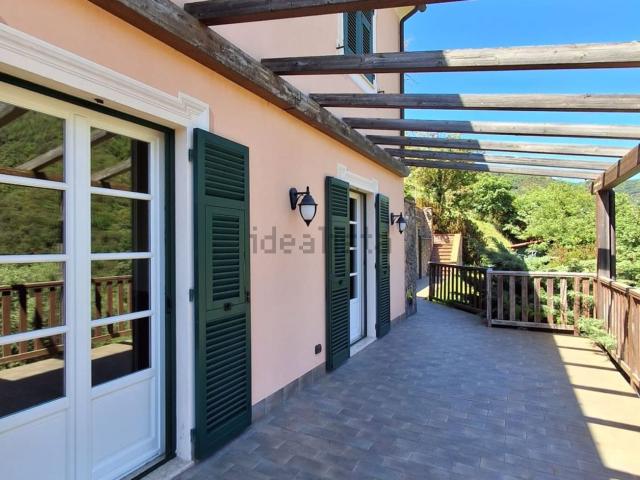 Casa in vendita a Ellera, Albisola Superiore