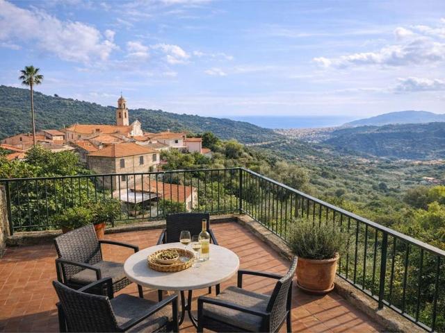 Casa in vendita a San Bartolomeo Al Mare, Liguria