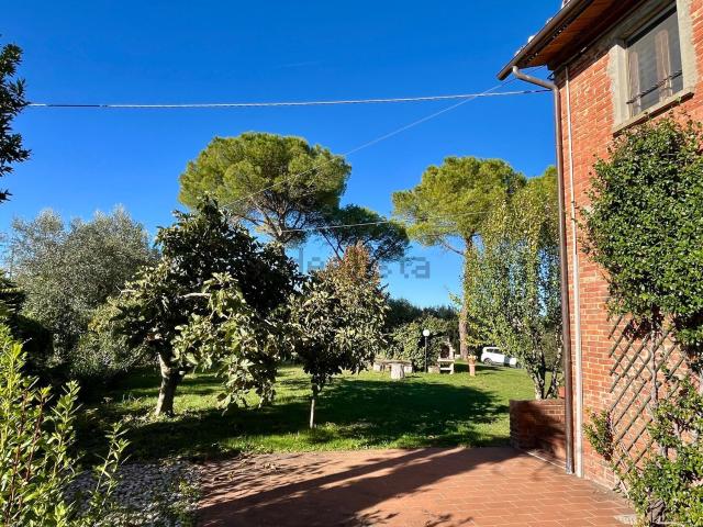 Casa in vendita a Marciano Della Chiana, Toscana